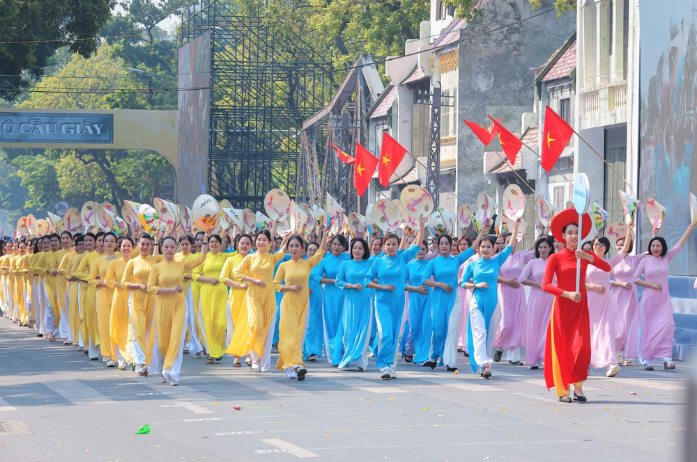 Cải cách đủ sâu, nội lực đủ mạnh - Điều kiện để tăng trưởng cao và bền vững- Ảnh 10.