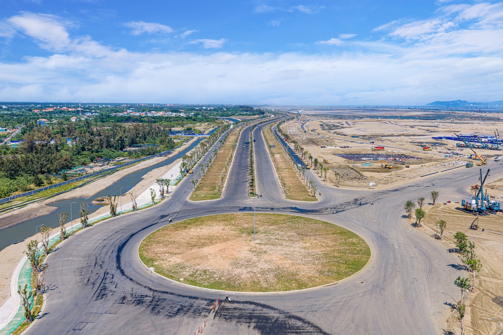 "Cá mập" ngoại tăng tốc nhập cuộc, bất động sản Việt Nam bước vào cuộc đua mới- Ảnh 3.