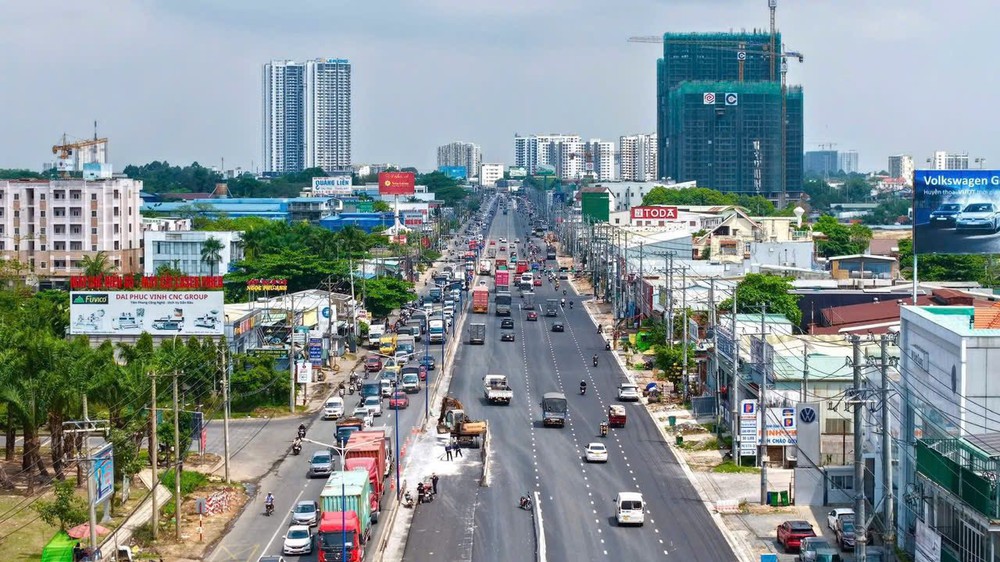 Đại lộ 14 làn xe làm thay đổi diện mạo thị trường bất động sản Đông Bắc TP.HCM- Ảnh 2. Đại lộ 14 làn xe làm thay đổi diện mạo thị trường bất động sản Đông Bắc TP.HCM- Ảnh 2.