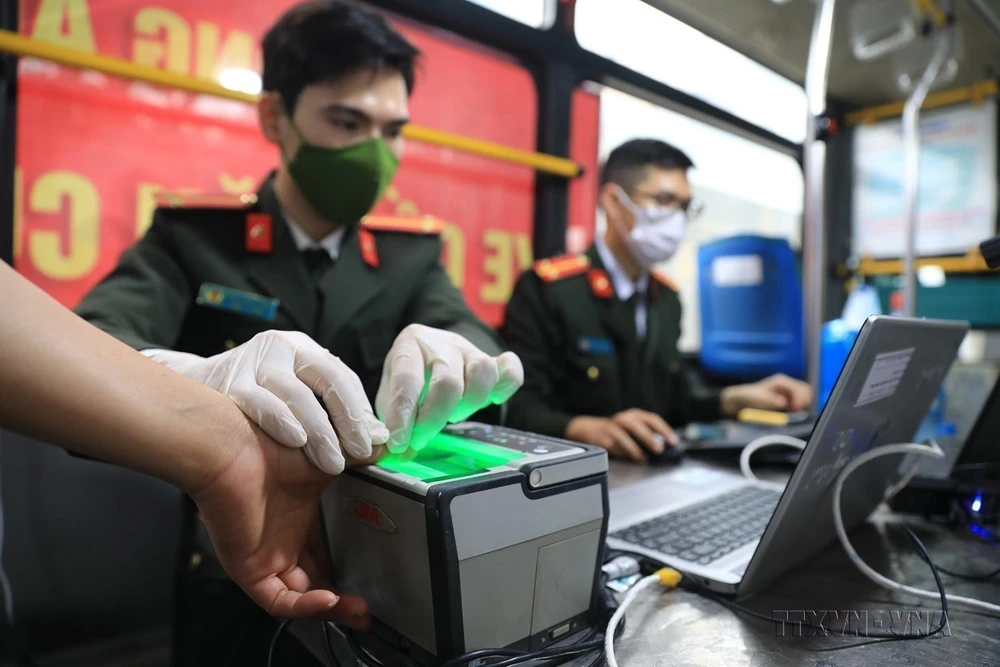 Đại sứ Vũ Quang Minh: Niềm tin và hệ giá trị văn hóa đang trở thành “tài sản chiến lược” của quốc gia- Ảnh 8.