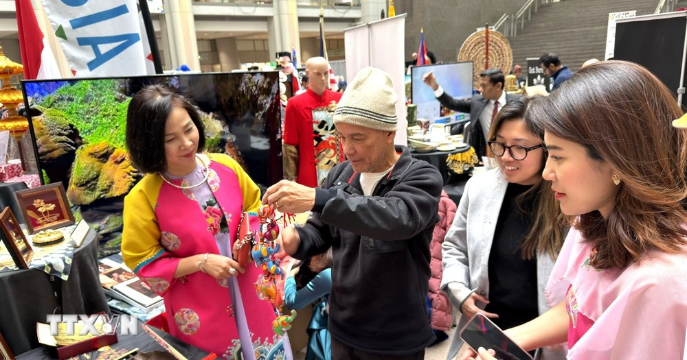 Đại sứ Vũ Quang Minh: Niềm tin và hệ giá trị văn hóa đang trở thành “tài sản chiến lược” của quốc gia- Ảnh 4.