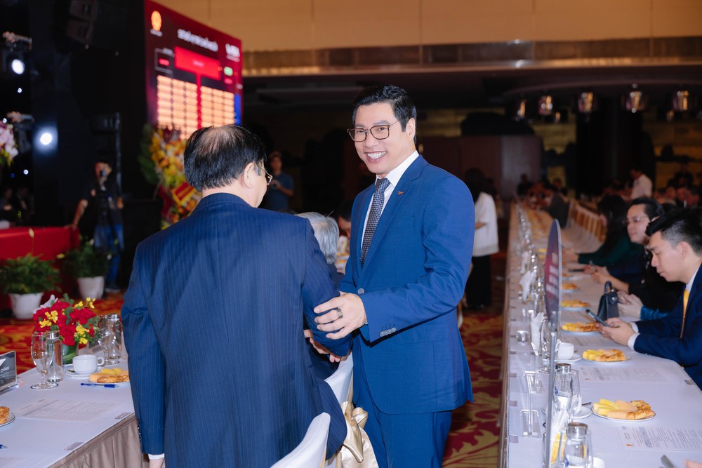 Cộng đồng doanh nghiệp góp mặt đông đảo tại Lễ trao Giải thưởng Quốc gia Bất động sản Việt Nam lần thứ II- Ảnh 27.