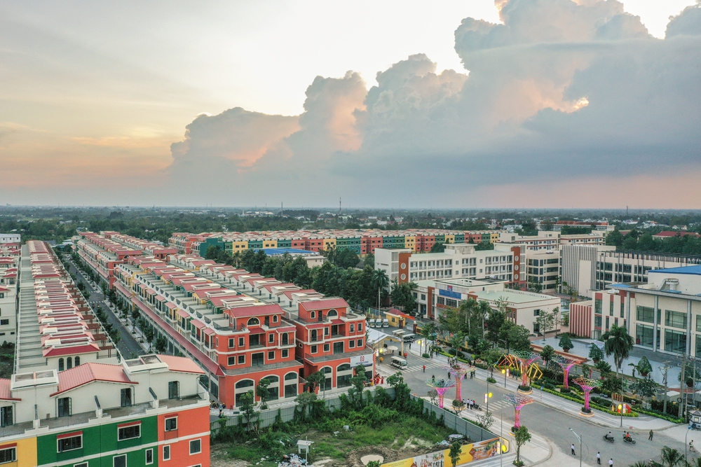 PGS. TS. Nguyễn Quang Tuyến: Thị trường bất động sản Vĩnh Long được dẫn dắt bởi những khu đô thị kiến tạo chuẩn sống mới - Ảnh 8.