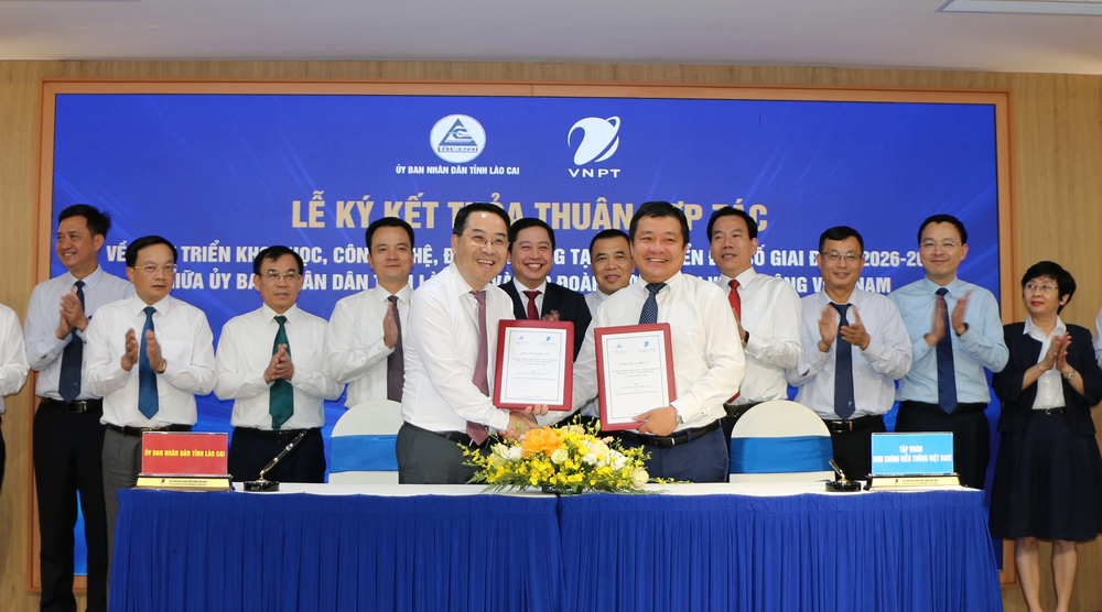 Lào Cai trước bài toán xây dựng mô hình phát triển mới để trở thành một cực tăng trưởng ở vùng Tây Bắc- Ảnh 14.