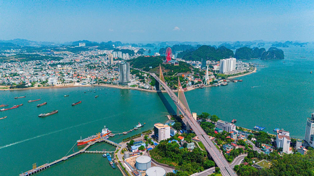 Sức sống mới, sức hút đầu tư và “năng lực điểm đến” của Bãi Cháy (Quảng Ninh) - Ảnh 3.