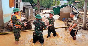 Thủ tướng chỉ đạo khẩn trương cung cấp lương thực, nhu yếu phẩm cho người dân bị ảnh hưởng bởi bão số 3