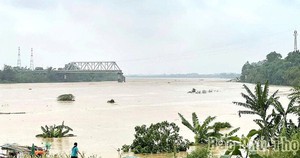 Thủ tướng chỉ đạo tập trung khắc phục sự cố sập cầu Phong Châu, ứng phó, khắc phục hậu quả mưa lũ, sạt lở