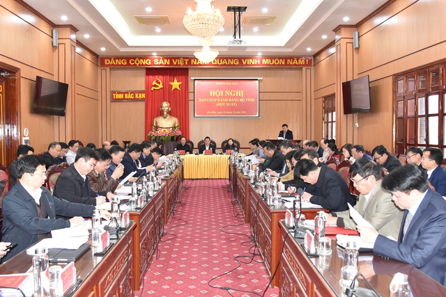 Hội nghị đột xuất Ban Chấp hành Đảng bộ tỉnh Bắc Kạn khóa XII: Lấy phiếu tín nhiệm các chức danh lãnh đạo chủ chốt- Ảnh 1.