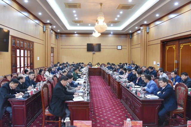 Hội nghị đột xuất Ban Chấp hành Đảng bộ tỉnh Bắc Kạn khóa XII: Lấy phiếu tín nhiệm các chức danh lãnh đạo chủ chốt- Ảnh 3.