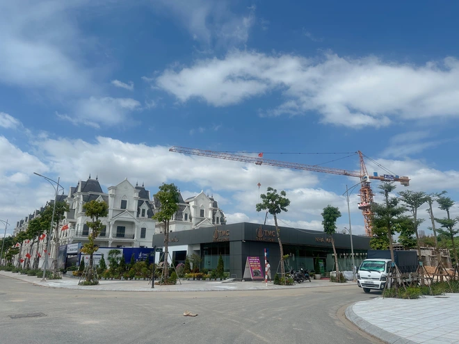 Thị trường bất động sản 2025 qua lời kể môi giới- Ảnh 3. Thị trường bất động sản 2025 qua lời kể môi giới- Ảnh 3.