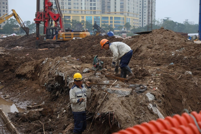 Dự án Metropoli5 (Hà Nội): Chưa đủ điều kiện mở bán, xuất hiện môi giới chào mời khách hàng "booking"- Ảnh 2.