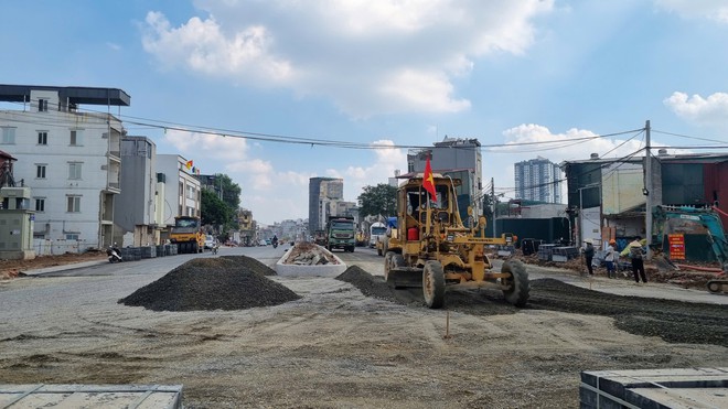 Dự án đường vành đai 2,5 đoạn Nguyễn Trãi - Đầm Hồng phấn đấu thông xe kỹ thuật vào dịp 10/10 - Ảnh 3.