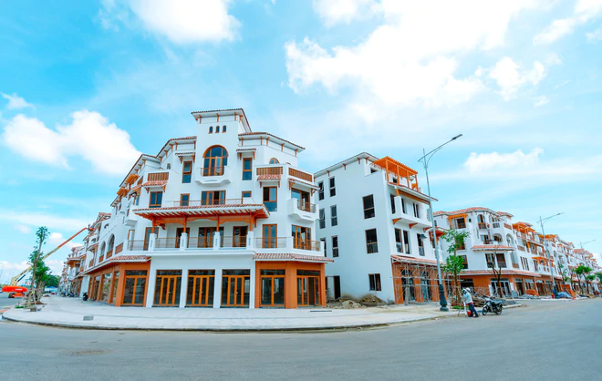 Hàng trăm căn biệt thự, liền kề sẵn sàng bàn giao, đô thị biển Sun Group Vũng Tàu chuẩn bị đón cư dân - Ảnh 2.