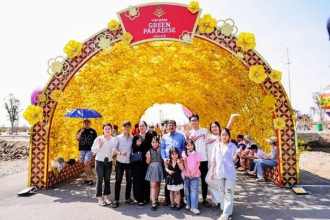 Xuyên Tết vẫn tấp nập: Cần Giờ chứng minh sức hút của “thiên đường du lịch mới” sôi động 365 ngày- Ảnh 1.