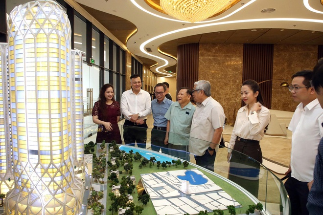 Hôm nay diễn ra Họp Hội đồng Chung khảo Giải thưởng Quốc gia Bất động sản Việt Nam lần thứ II- Ảnh 7. Hôm nay diễn ra Họp Hội đồng Chung khảo Giải thưởng Quốc gia Bất động sản Việt Nam lần thứ II- Ảnh 7.