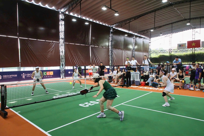Giải Pickleball Hiệp hội Bất động sản Việt Nam lần thứ I: Sân chơi ấn tượng và đầy cảm xúc- Ảnh 4.