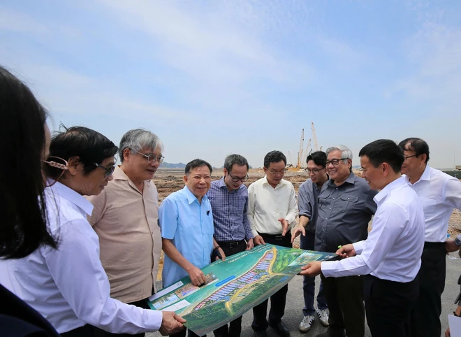 Hội đồng Giám khảo Chung khảo Giải thưởng Quốc gia Bất động sản Việt Nam lần thứ II tiến hành khảo sát thực tế các dự án- Ảnh 4.