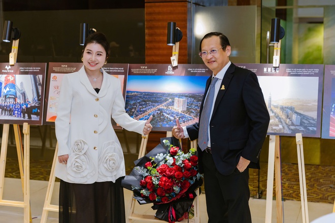 Nhiều doanh nhân tiêu biểu quy tụ tại Lễ trao Giải thưởng Quốc gia Bất động sản Việt Nam lần thứ II- Ảnh 12. Nhiều doanh nhân tiêu biểu quy tụ tại Lễ trao Giải thưởng Quốc gia Bất động sản Việt Nam lần thứ II- Ảnh 12.