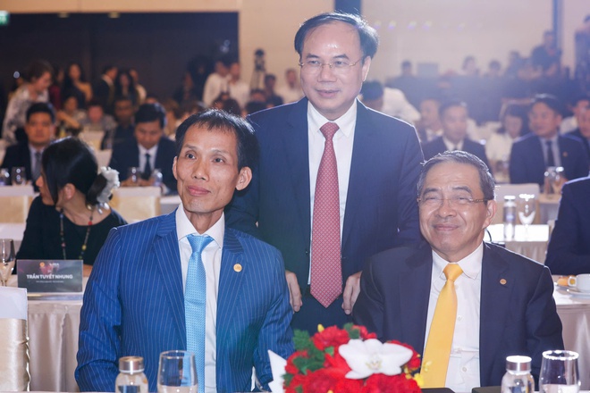 Nhiều doanh nhân tiêu biểu quy tụ tại Lễ trao Giải thưởng Quốc gia Bất động sản Việt Nam lần thứ II- Ảnh 17.