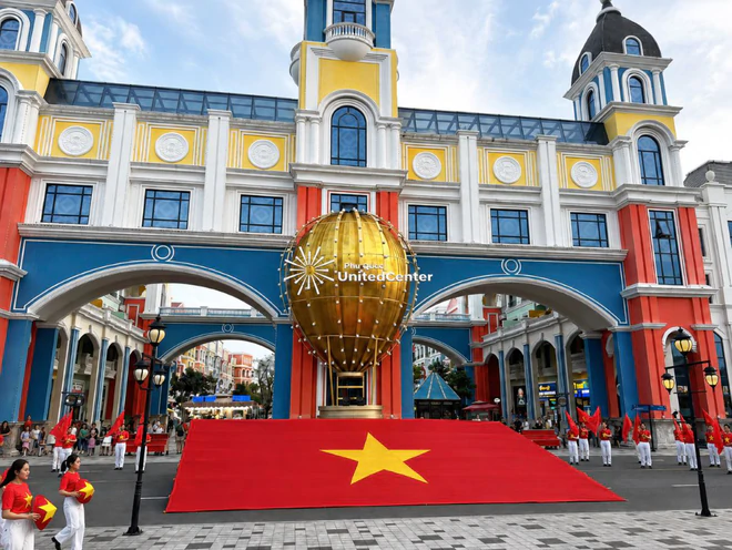 Từ Hà Nội đến Nha Trang, Phú Quốc: Hệ sinh thái Vingroup mở hội xuyên Việt dịp nghỉ lễ 2/9 - Ảnh 9.