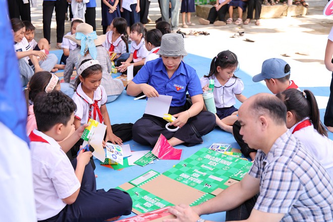 Gần 40.000 trẻ em cả nước vui đón Trung thu cùng Vinamilk - Ảnh 5.
