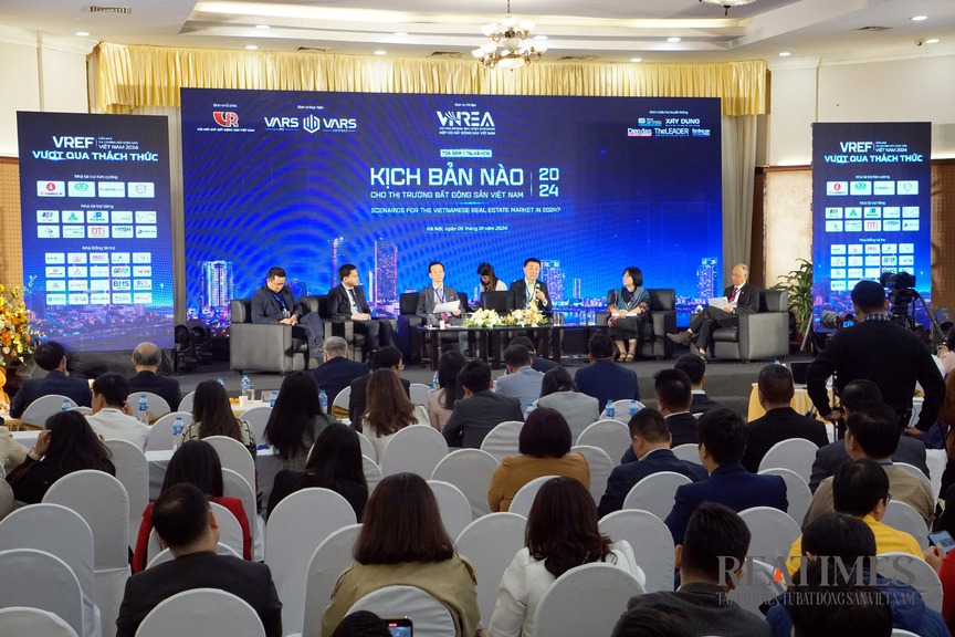 VARs tổ chức Diễn đàn: "Thị trường bất động sản Việt Nam 2024 - Vượt qua thách thức"- Ảnh 10.