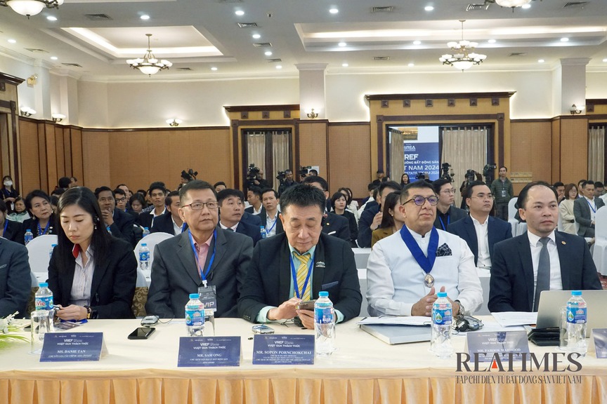 VARs tổ chức Diễn đàn: "Thị trường bất động sản Việt Nam 2024 - Vượt qua thách thức"- Ảnh 6.