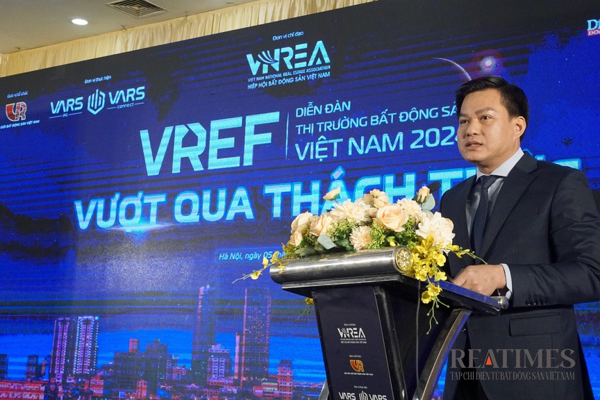 VARs tổ chức Diễn đàn: "Thị trường bất động sản Việt Nam 2024 - Vượt qua thách thức"- Ảnh 4.