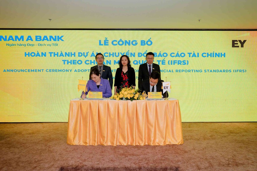 Nam A Bank - “Số và xanh” tiếp tục là động lực phát triển bền vững- Ảnh 3.