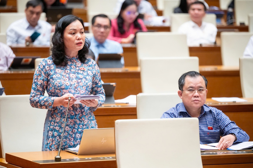 ĐBQH chỉ ra cái khó của doanh nghiệp bất động sản, đề nghị làm rõ thực trạng, nguyên nhân và có giải pháp đối với các dự án vướng mắc, đình trệ- Ảnh 1.