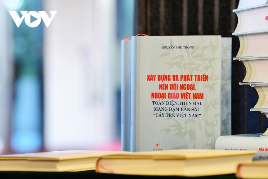 VCB chi nhánh Quảng Ninh - Hành trình từ nghiên cứu đến vận dụng thực hiện công tác ngoại giao, đối ngoại mang đậm bản sắc "cây tre Việt Nam"- Ảnh 1.