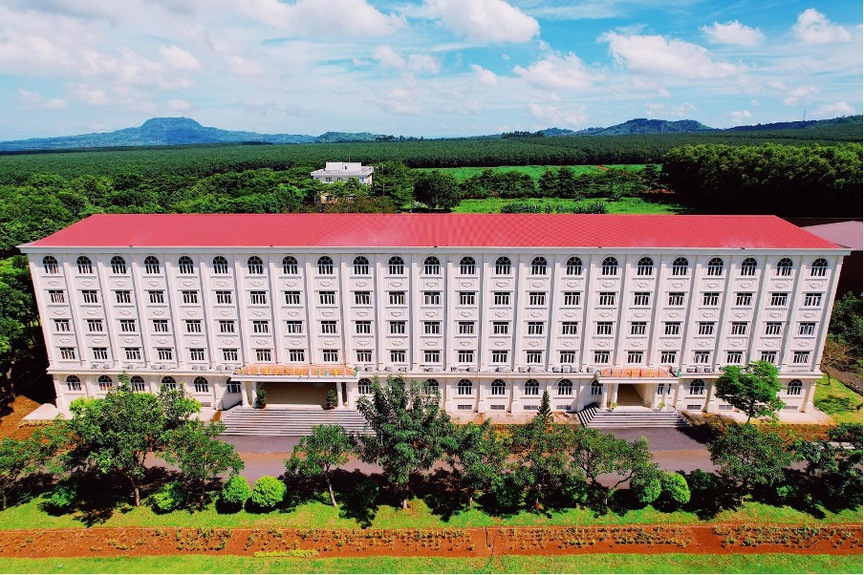 Trường Đại học Công nghệ Miền Đông (MIT Uni.): Điểm đào tạo nhân lực chất lượng cao tại Vùng Kinh tế trọng điểm Đông Nam Bộ- Ảnh 6.