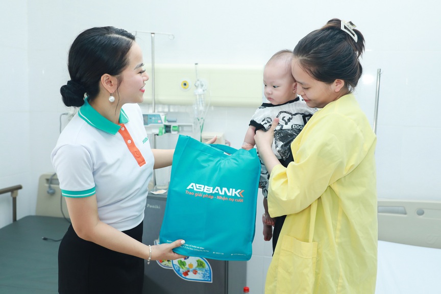 ABBANK được vinh danh "doanh nghiệp vì cộng đồng"- Ảnh 7.