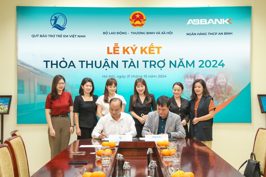 ABBANK và Quỹ Bảo trợ Trẻ em Việt Nam chính thức chung tay vì sự nghiệp chăm sóc, bảo vệ và phát triển trẻ em- Ảnh 2.