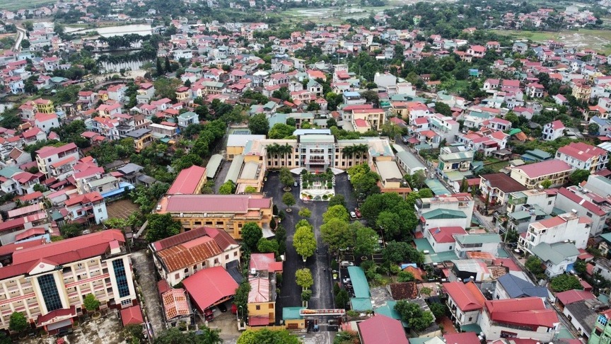 Chỉ vài giờ nữa, 3 xã tại huyện lớn nhất Hà Nội sẽ bị xoá tên trên bản đồ Việt Nam- Ảnh 1.