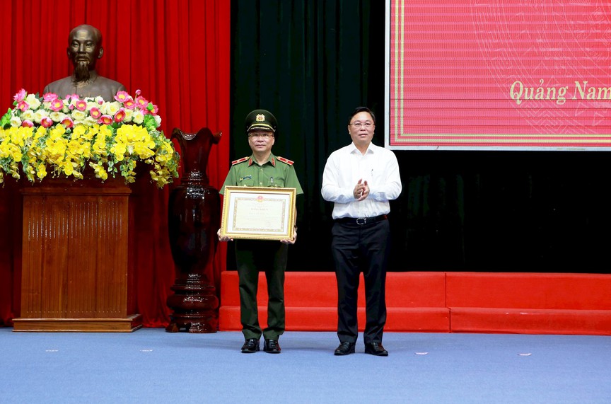 Chủ tịch UBND tỉnh Quảng Nam Lê Trí Thanh: "Công an Quảng Nam đảm bảo các sự kiện quan trọng diễn ra trên địa bàn tỉnh"- Ảnh 1.