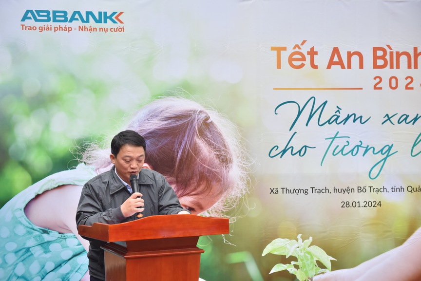Tết An Bình 2024: ABBANK gây quỹ tài trợ 50.000 cây gỗ lớn cho người dân Quảng Bình- Ảnh 11.