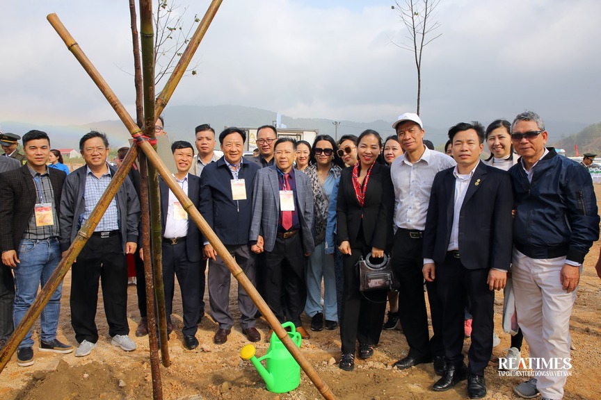 Chủ tịch VNREA tham dự Lễ phát động "Tết trồng cây đời đời nhớ ơn Bác Hồ" tại Bắc Giang- Ảnh 8.