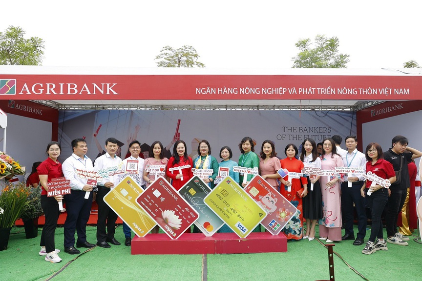 Agribank đồng hành cùng Ngày hội tuyển dụng 2023 của Học viện Tài chính- Ảnh 3.