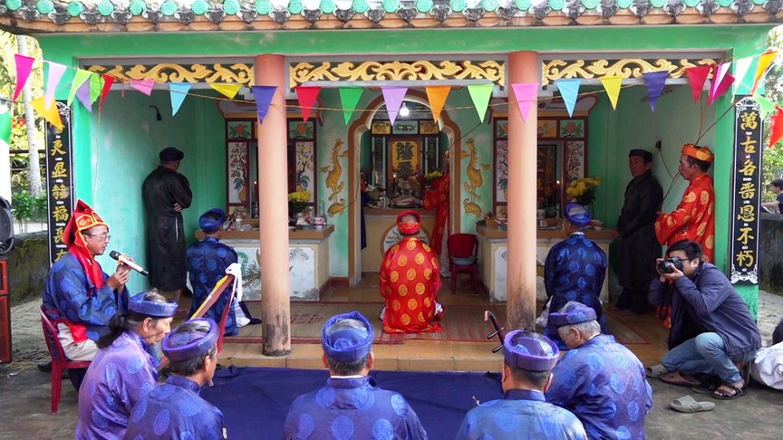 Người dân vùng biển Đà Nẵng, Quảng Nam tổ chức lễ hội cầu ngư mong vụ mùa bội thu- Ảnh 5.