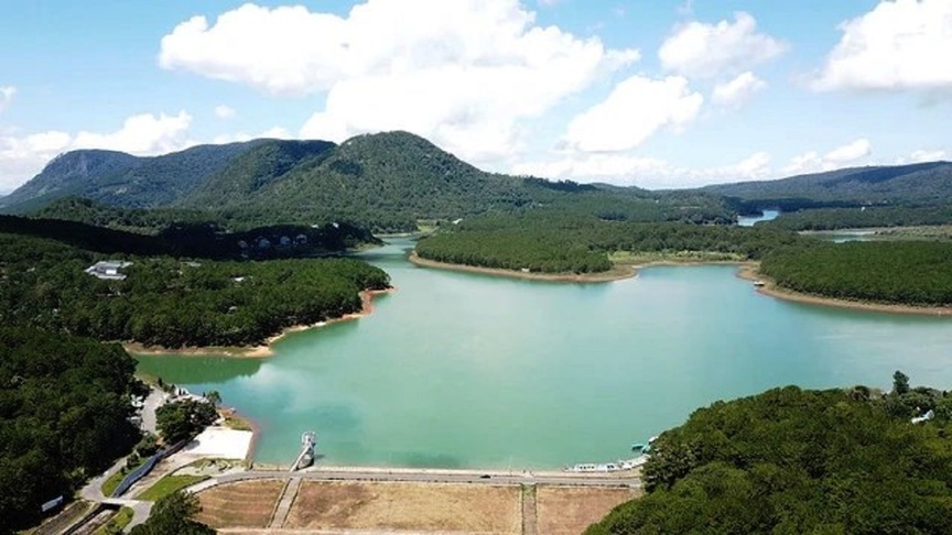 Lâm Đồng: 17 dự án "dính" phạm vi khu vực bảo vệ I thắng cảnh hồ Tuyền Lâm- Ảnh 1.