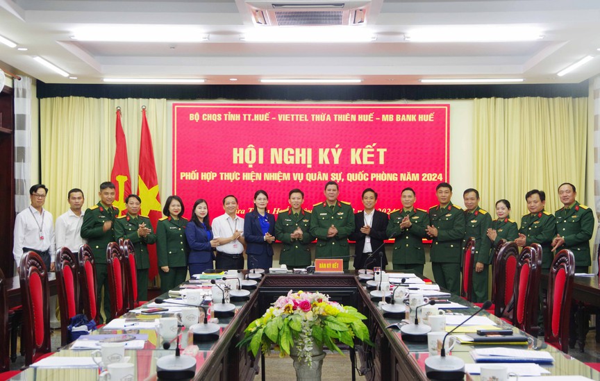 Thừa Thiên Huế: Bộ Chỉ huy Quân sự tỉnh ký kết với các đơn vị, phối hợp thực hiện nhiệm vụ quân sự, quốc phòng năm 2024- Ảnh 6.