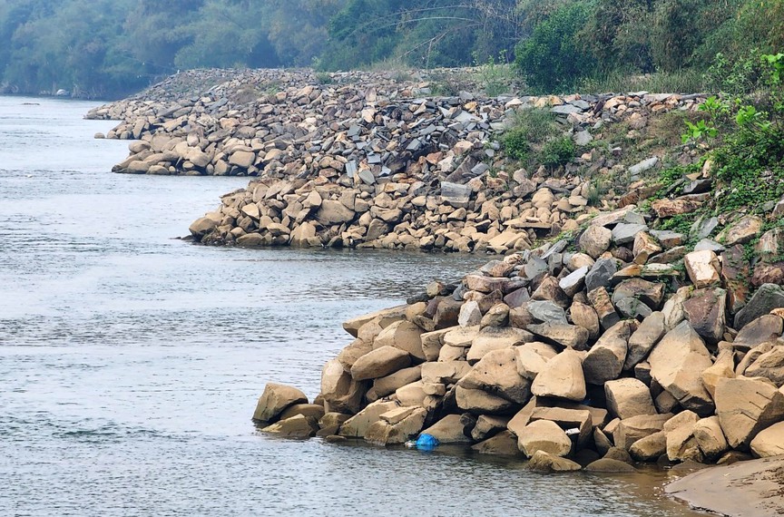 Quảng Nam: 125 tỷ đồng làm kè chống sạt lở khẩn cấp bờ sông Vu Gia - Thu Bồn- Ảnh 6.