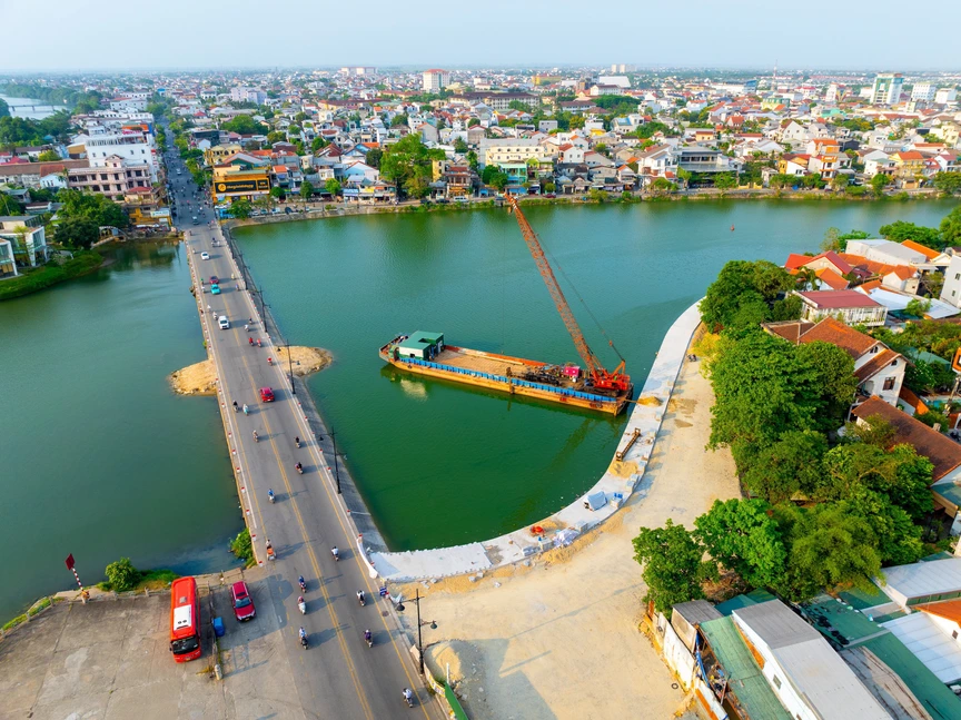 Thừa Thiên Huế: Toàn cảnh dự án đường đi bộ ven sông Như Ý sắp hoàn thành- Ảnh 3.