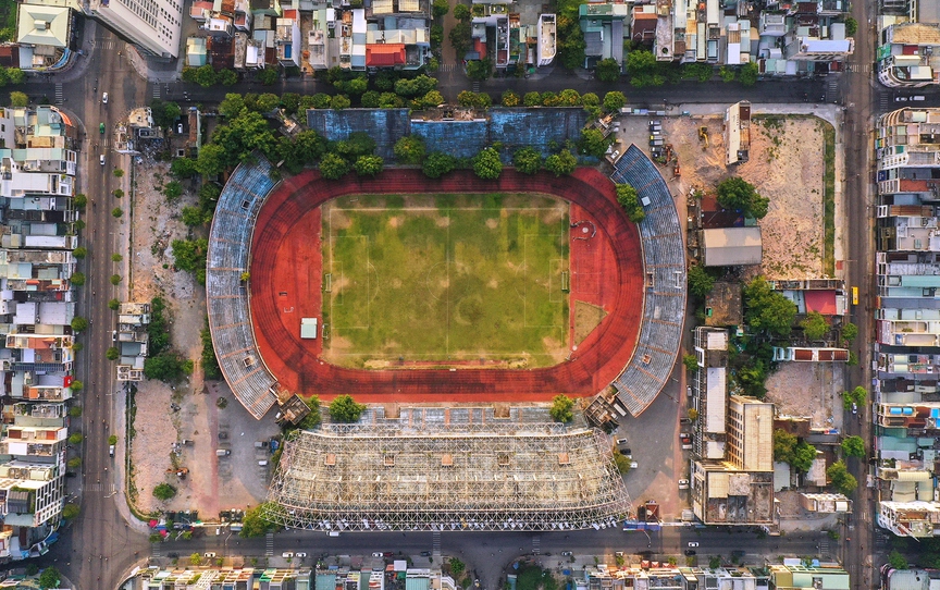 Sân vận động Chi Lăng là khu "đất vàng" nằm ngay giữa trung tâm TP. Đà Nẵng. (Ảnh: HX)