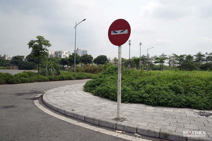 Hà Nội: Công viên Chu Văn An sau 8 năm quy hoạch vẫn ngổn ngang- Ảnh 15.
