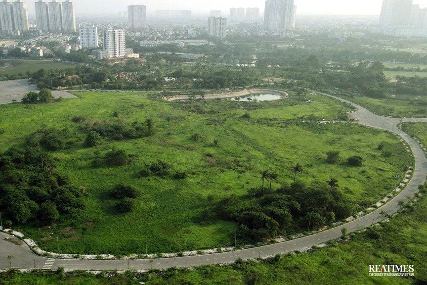 Hà Nội: Công viên Chu Văn An sau 8 năm quy hoạch vẫn ngổn ngang- Ảnh 17.