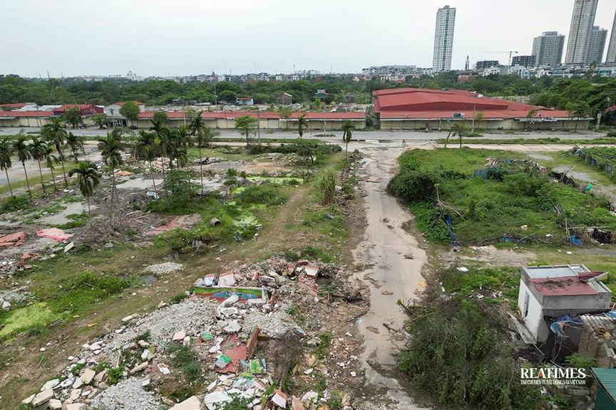 Cảnh hoang tàn tại Dự án công viên văn hóa thể thao Hà Đông- Ảnh 18.