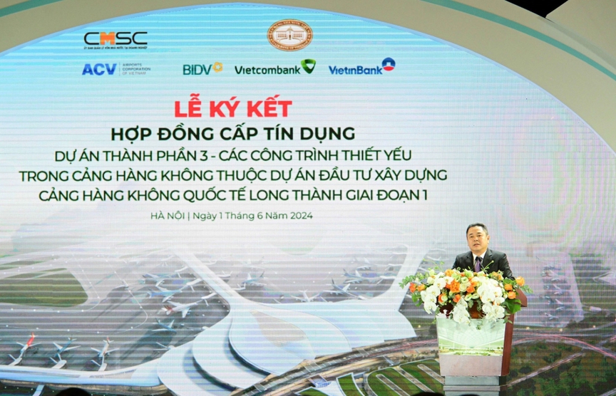 Vietcombank và ACV tổ chức lễ ký kết hợp đồng cấp tín dụng (hợp vốn) trị giá 1,8 tỷ USD cho dự án Cảng hàng không quốc tế Long Thành- Ảnh 4.