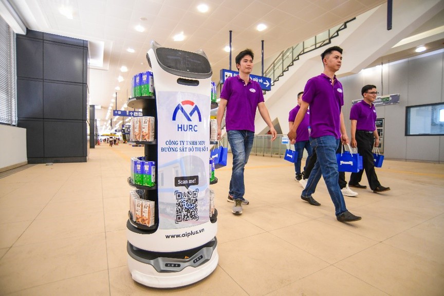 Hàng nghìn sản phẩm Vinamilk "theo chân" kiều bào trả nghiệm tuyến metro Bến Thành - Suối Tiên- Ảnh 7.